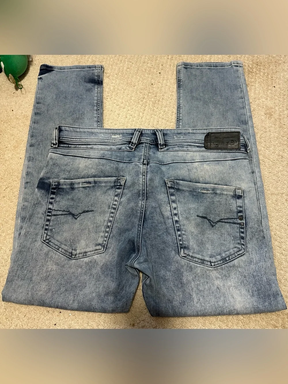 Diesel Men’s Denim Belther-R Regular Slim Tapered Acid Wash